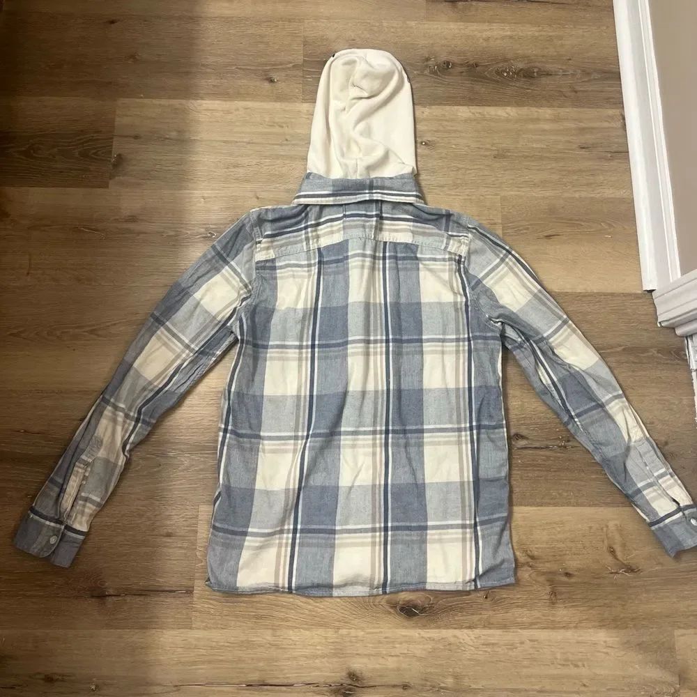 5 Hollister Top Bundle - Picture 9 of 11